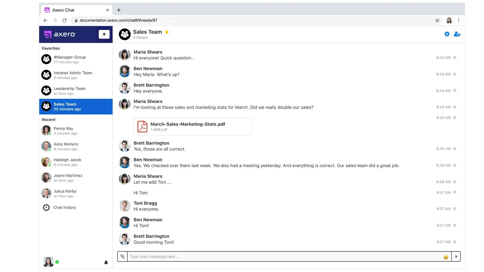 Real-time chat interface with online status indicators.